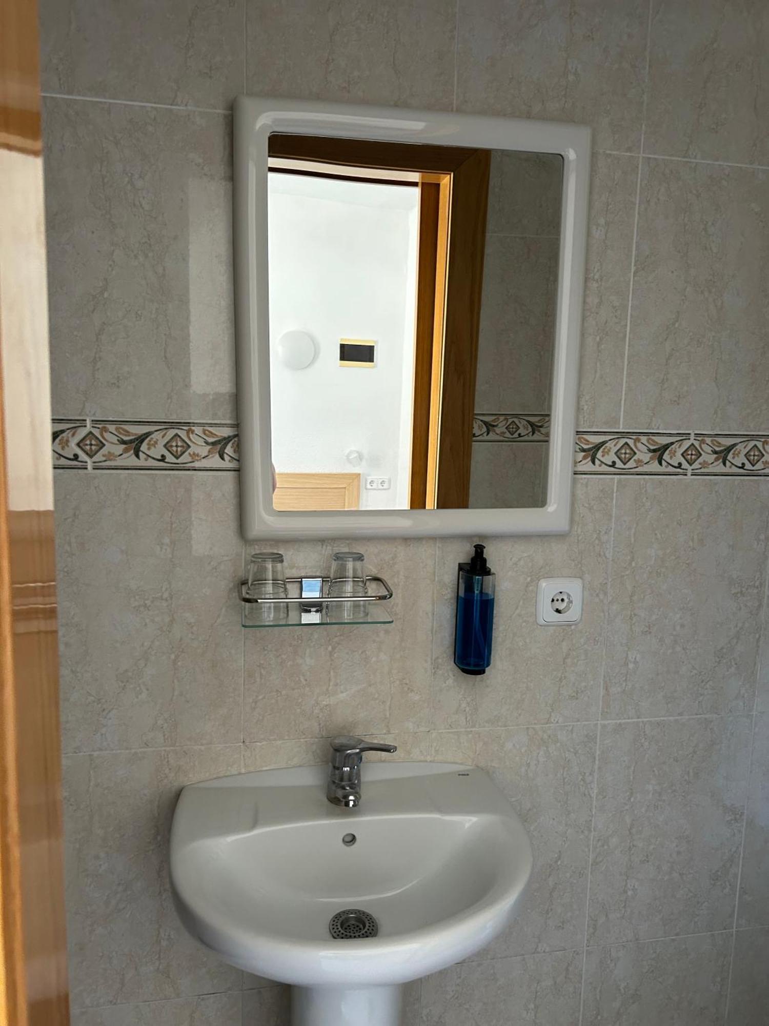 Hostal San Telmo - Adults Only Cala Major  Quarto foto
